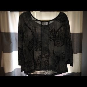 Sere nade 2x long sleeve.
